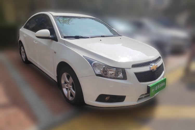 Used Chevrolet Cruze 2012 1.8L SE AT Front Right 45 Deg