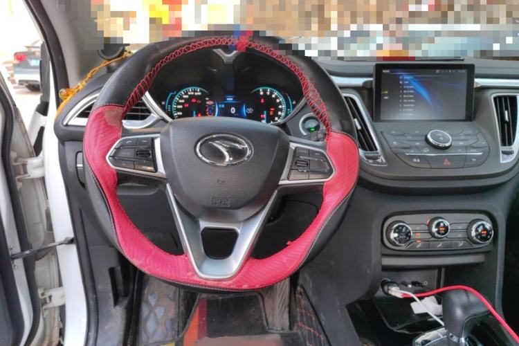 Used Soueast DX7 2015 1.5T Automatic Luxury Model
