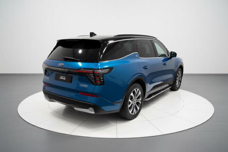 Used Ford Edge 2023 Ford Explorer L 2.0T EcoBoost Four-Wheel Drive 7-Seater Supreme Model Rear Right 45 Deg