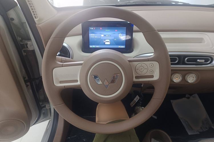 Used Wuling Hongguang MINIEV 2025 Four-Door Version Advanced Edition