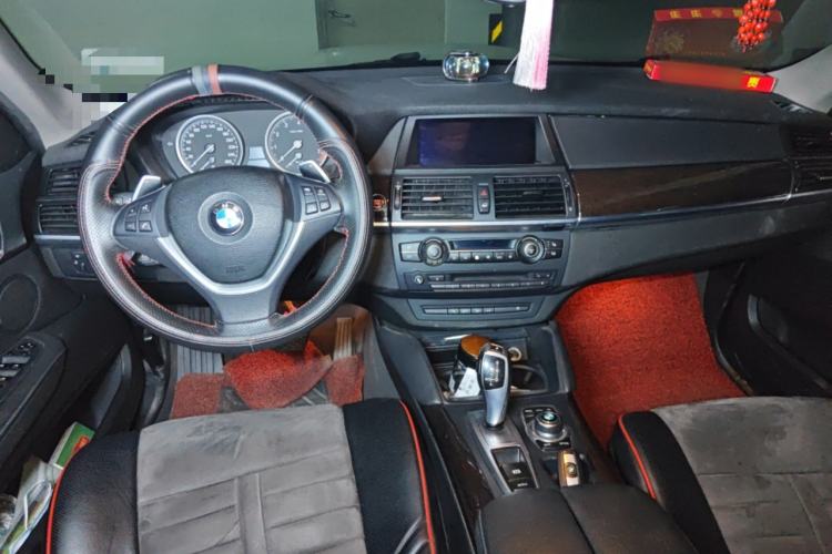 Used BMW X6 2014 xDrive35i Sport model Center Console