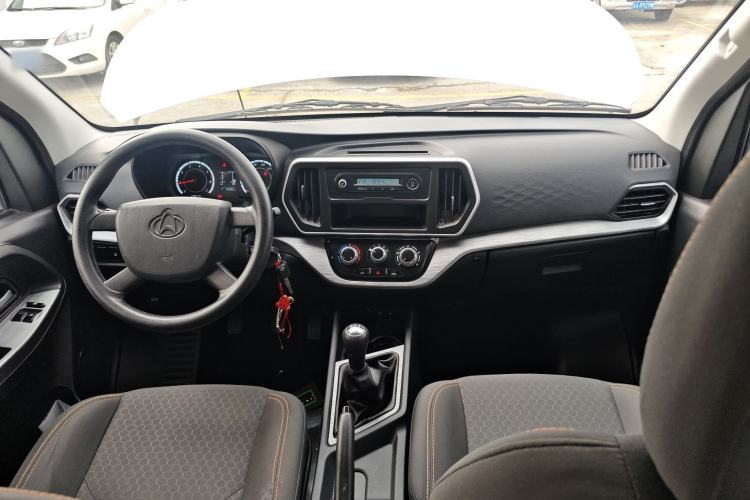 Used Chana Ruixing M60 2023 1.5L GDI Comfort-Class Passenger Vehicle 6/7 Seats