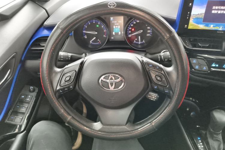 Used Toyota IZOA 2020 2.0L Enjoy Edition