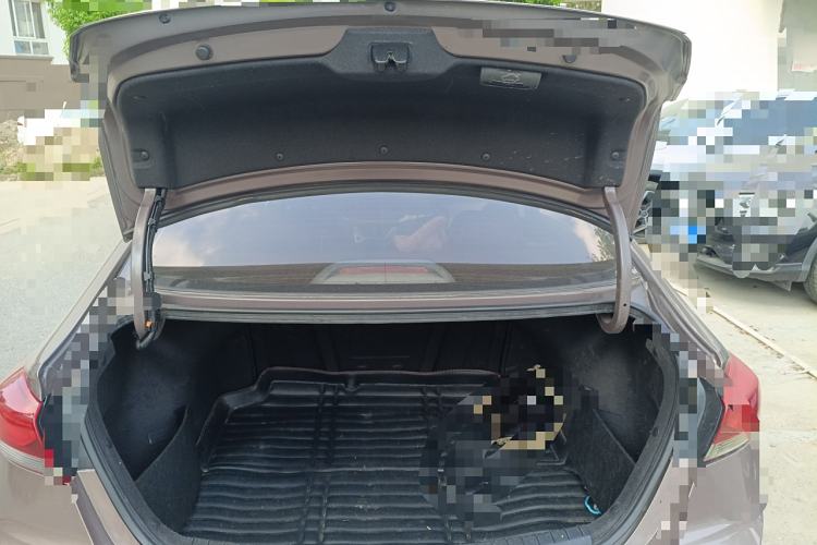 Used Hyundai Elantra (6th Generation / Lingdong) 2016 1.6L Automatic ZhiXuan – Elite Version