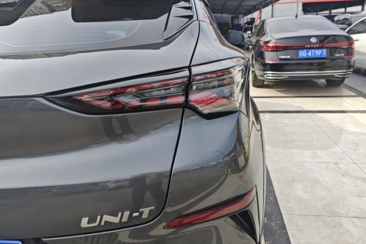 Used Changan UNI-T 2022 1.5T Prestige Version
