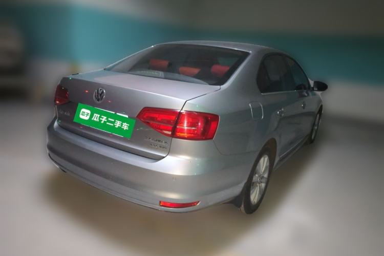 Used Volkswagen Sagitar 2015 230TSI Automatic Comfort Version Exterior 5