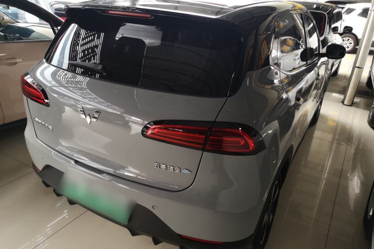 Used Wuling Bingo PLUS 2024 401 km Range 5-Seater Version Rear Right 45 Deg