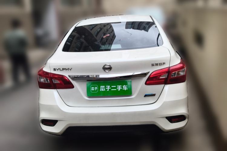 Used Nissan Sylphy 2019 1.6XV CVT Smart Connect Luxury Edition China VI Standard Rear