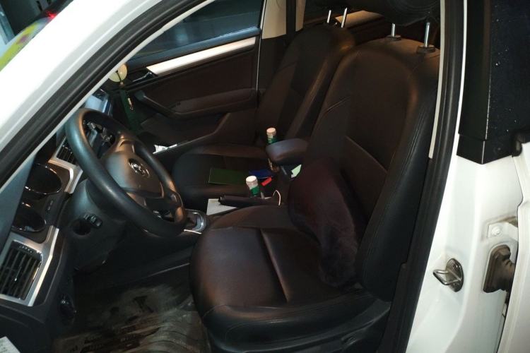 Used Volkswagen C-TREK 2018 1.5L Automatic Fashion Model Left Front Seat