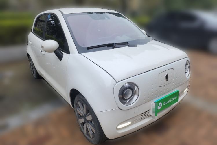 Used ORA Black Cat 2021 351 km Luxury Version Front Right 45 Deg