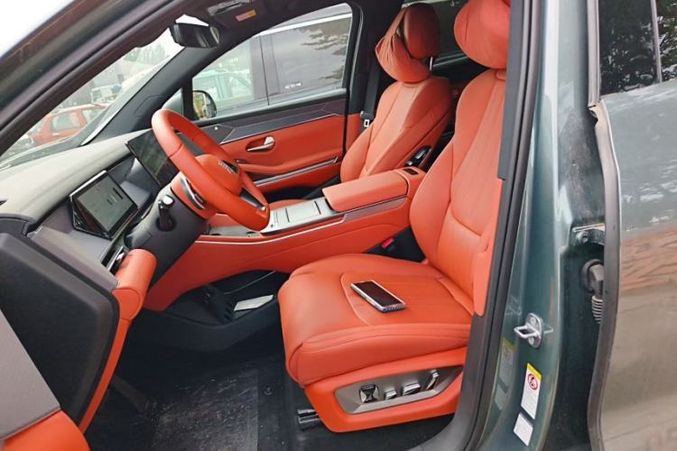 Used BYD Tang L 2025 DM 175KM Drone Player Edition
