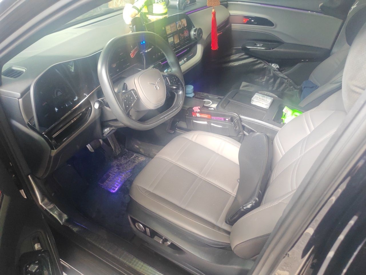 Hongqi EH7 2024 690 Pro — снимка 14