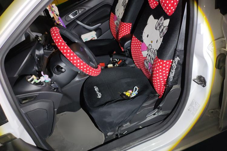 Used Ford Fiesta 2013 Hatchback 1.5L Automatic Fashion Edition Left Front Seat