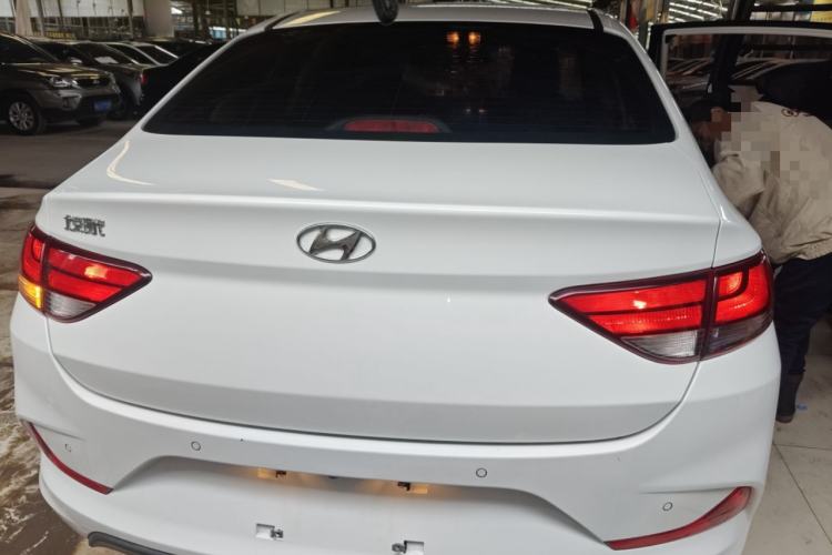 Used Hyundai Celesta 2018 1.6L Automatic GL Enjoyment Version China V Standard