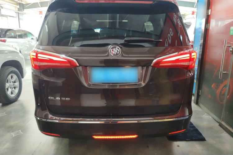 Used Buick GL8 2017 ES 28T Comfort Model China V Standard
