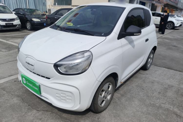 Used Roewe Clever 2021 302 km New Four-Seater Super-Efficient Version