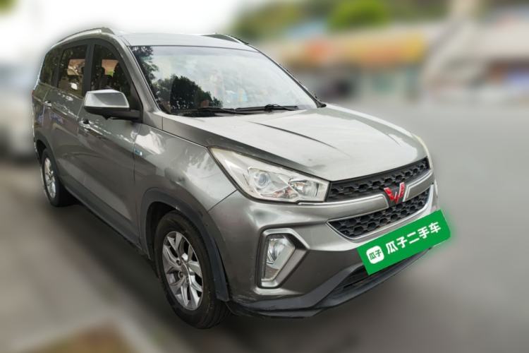 Used Wuling Hongguang S3 2018 1.5T Manual Luxury Model China V Standard