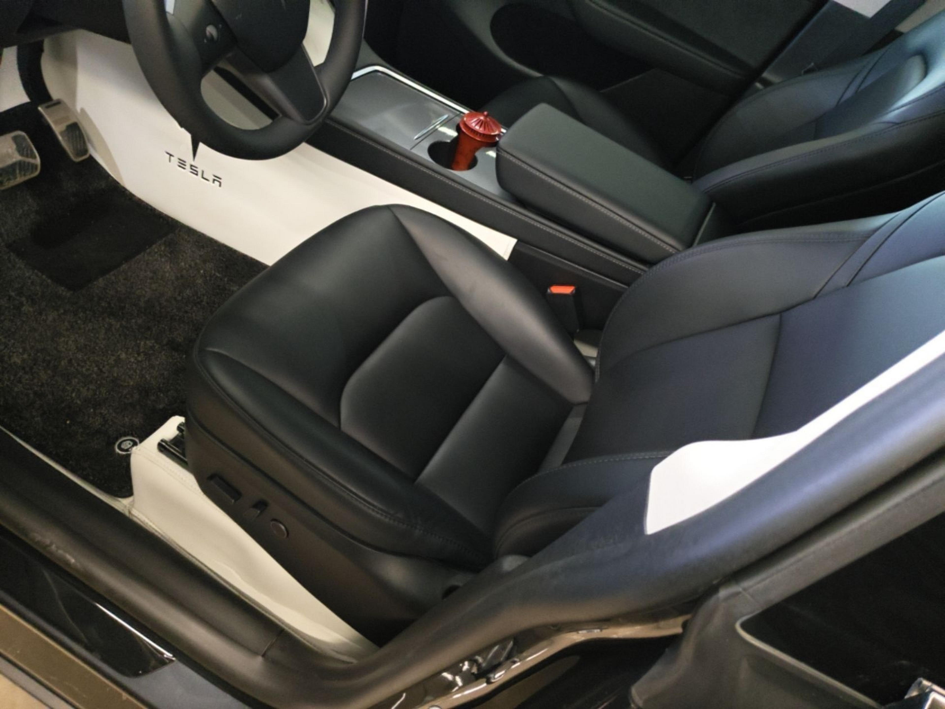 Vordere Reihe im Auto