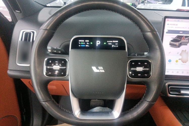 Used Li Auto L8 2023 Pro Model
