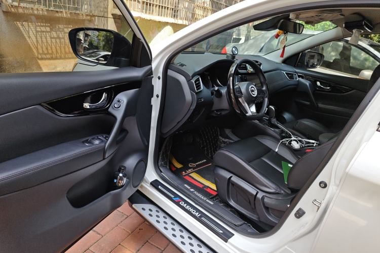 Used Nissan Qashqai 2022 2.0L CVT XV Smart Enjoyment Version
