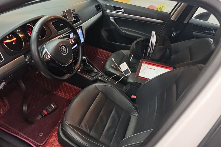 Used Volkswagen Lavida 2017 1.6L Automatic Comfort Edition Left Front Seat