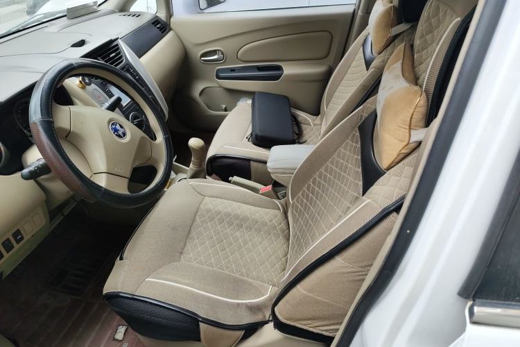 Used Venucia D50 2014 1.6L Manual Splendid Edition
