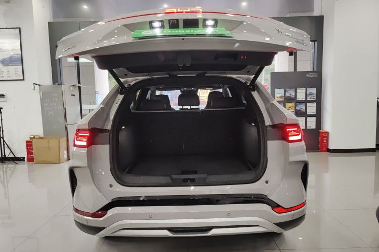 Used BYD Song PLUS New Energy 2025 DM-i 112KM Prestige Model
