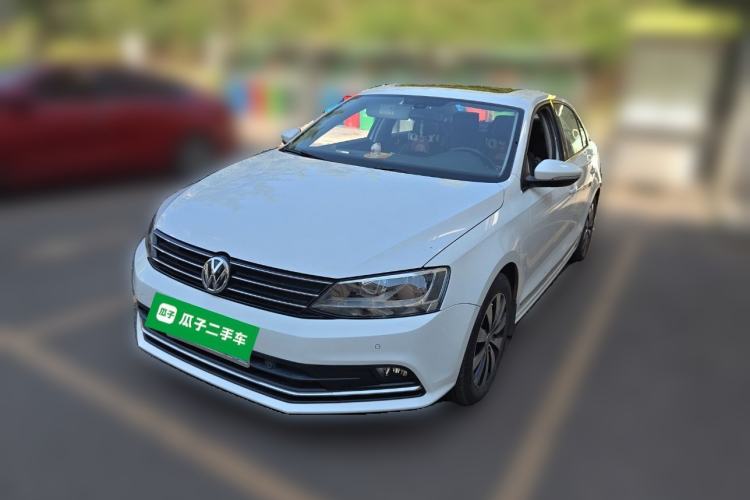 Used Volkswagen Sagitar 2015 230TSI Automatic Luxury Model