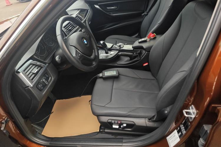 Used BMW 3 Series 2016 320Li Fashion Model
