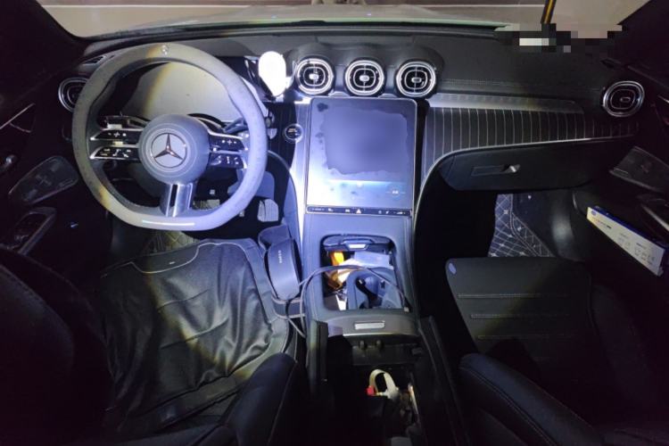 Used Mercedes-Benz C-Class 2024 Restyled C 260 L Sport Edition Center Console