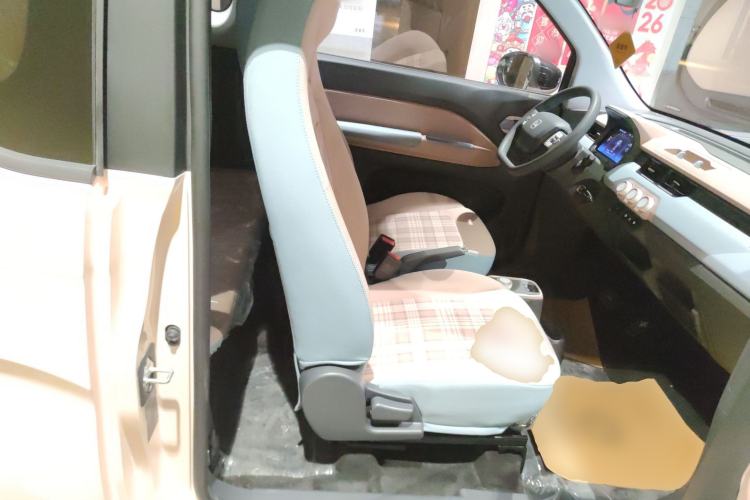 Used Chery QQ Ice Cream 2025 Model 205km Sundae Edition