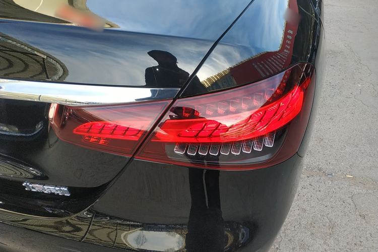 Used Mercedes-Benz E-Class 2021 Restyled E 300 L Sporty and Stylish Edition
