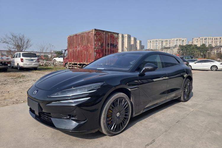 Used Denza Z9GT 2024 1100 Four-Wheel Drive Ultra Version