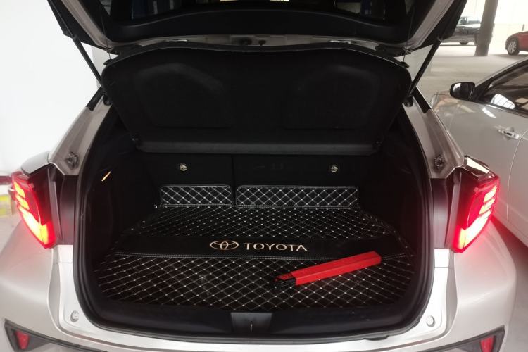 Used Toyota C-HR 2021 2.0L Luxury Edition