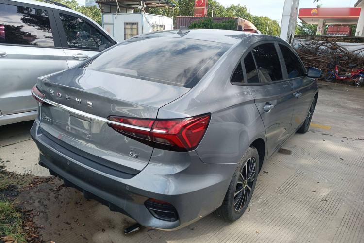 Used Roewe i5 2021 1.5L CVT Black Gold Edition