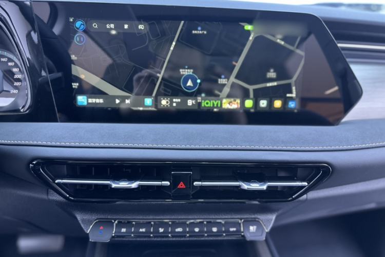 Used Changan X7 PLUS 2024 1.5T Automatic Smart Enjoyment 5-Seater