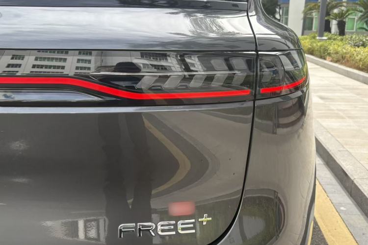 Used VOYAH FREE 2025 Model FREE+ Four-Wheel-Drive Qiankun Edition