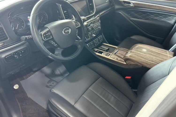 Used GAC Trumpchi M8 2020 Flagship Model 390T Deluxe Edition Interior 1