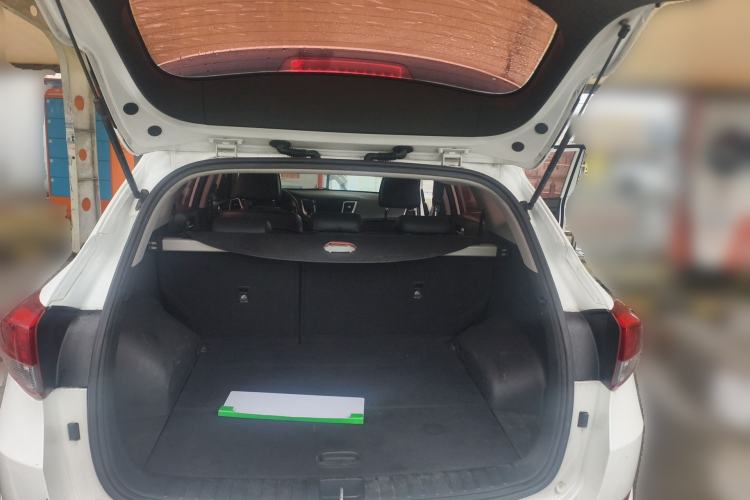 Used Hyundai Tucson 2015 1.6T Dual-Clutch Two-Wheel-Drive Smart Model Trunk