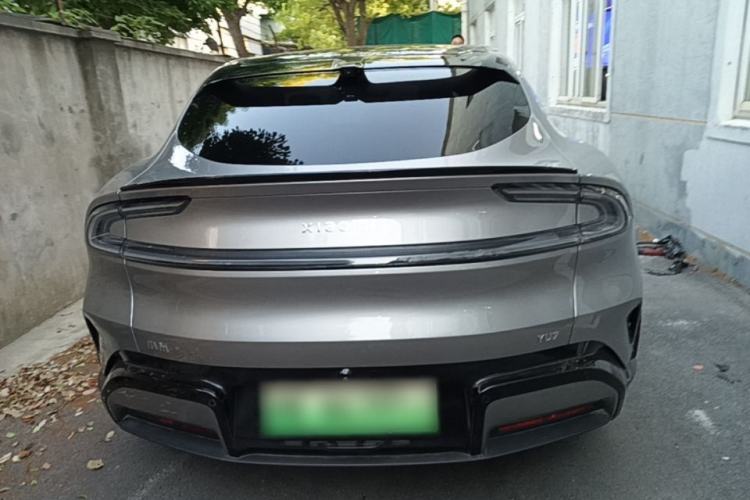 Used Xiaomi Auto YU7 2025 Ultra-Long Range All-Wheel Drive Pro Version
