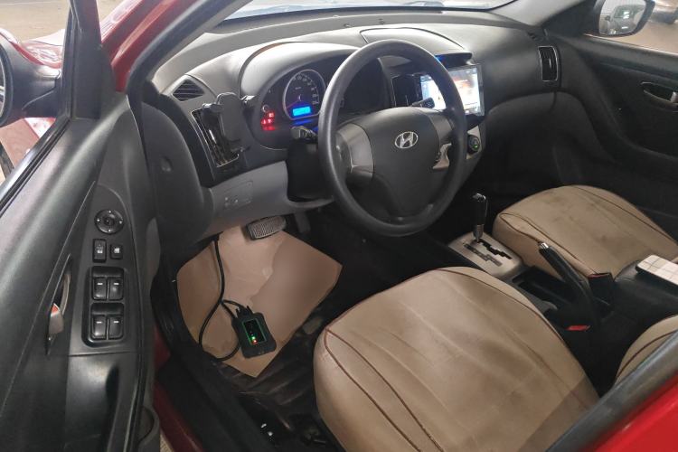 Used Hyundai Celesta 2011 1.6L Automatic Comfort Edition Driver Seat