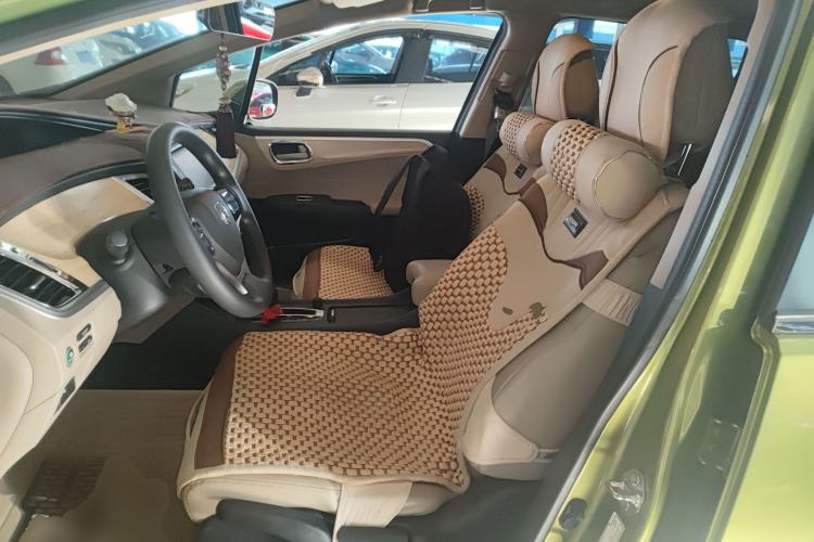 Used Honda Jade 2013 1.8L automatic Comfort version 5 seats Left Front Seat