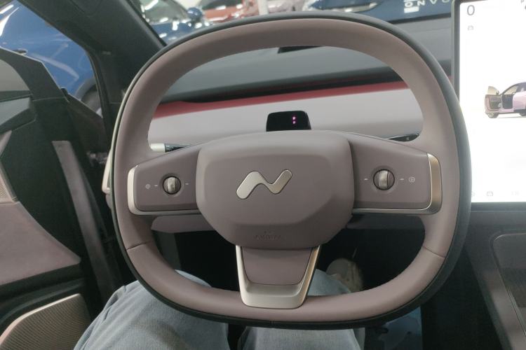 Used ONVO L60 2024 60 kWh Rear-Drive Version
