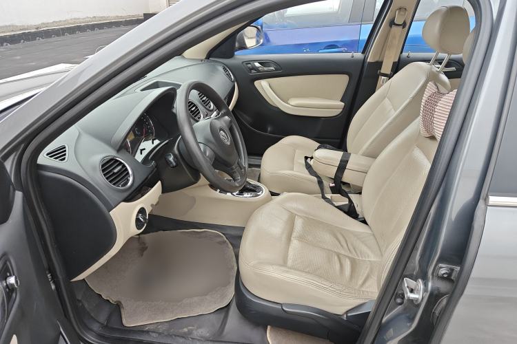 Used Volkswagen Lavida 2011 1.6L Automatic Premium Edition
