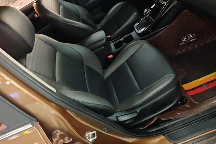 Used Kia Sportage R 2018 2.0L Automatic Smart Luxury Version China V Standard Right Front Seat