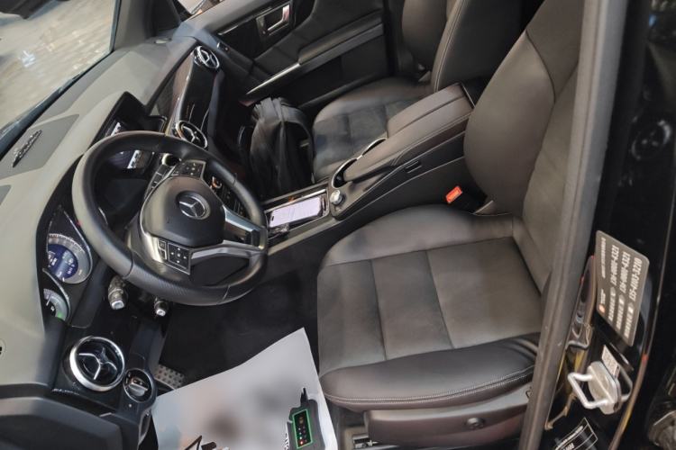 Used Mercedes-Benz GLK-Class 2015 GLK 300 4MATIC Luxury Ultimate Edition
