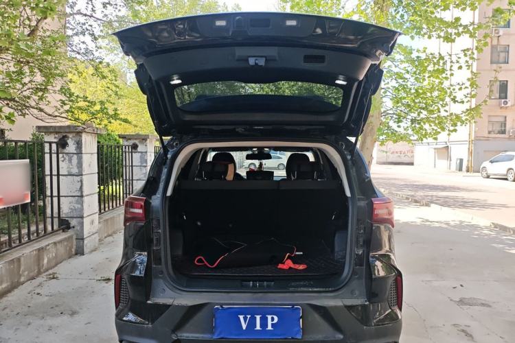 Used JETOUR X70S 2022 1.5T Manual Fanghua Edition 7 Seats Trunk