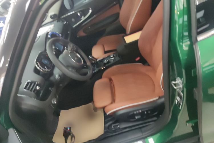 Used MINI Clubman 2023 Refresh 1.5T COOPER Connoisseur
