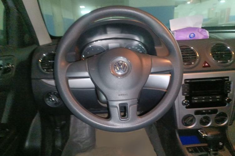 Used Volkswagen Lavida 2011 1.6L Automatic Premium Edition
