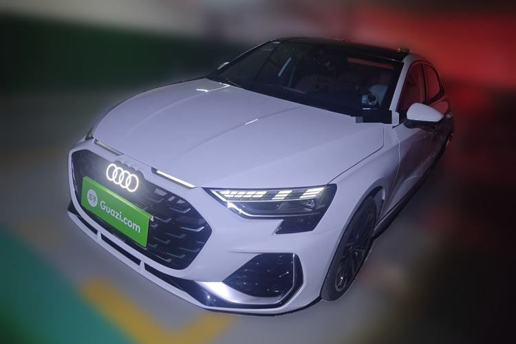 Used Audi A3 2025 A3L Limousine 35TFSI Prestige Edition + Luxury Selection Package